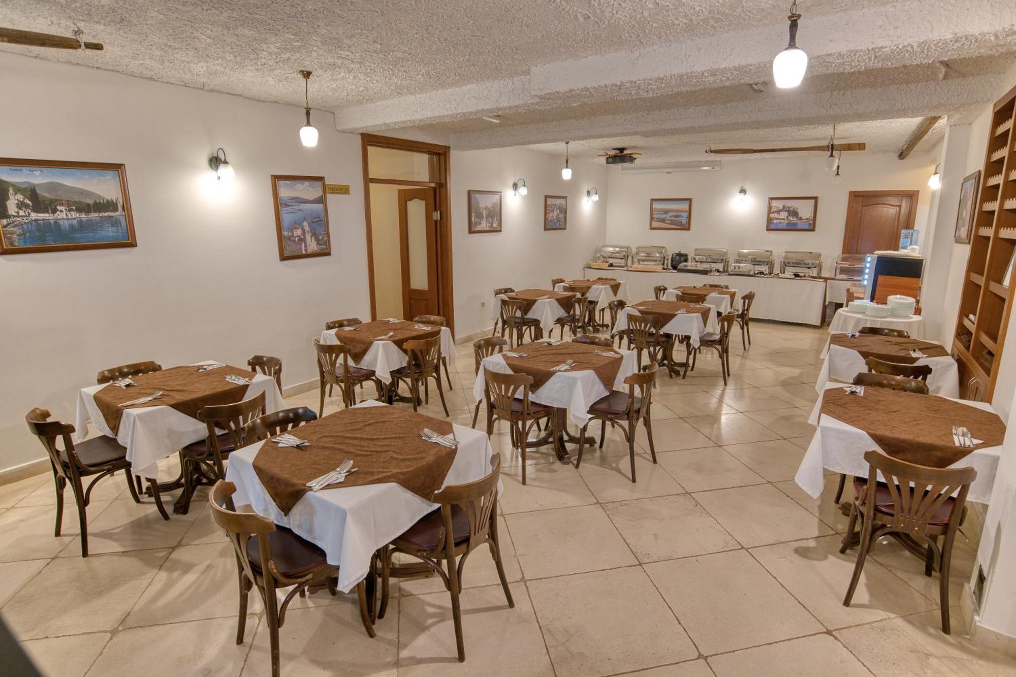 Garni Hotel Milica Herceg Novi Exterior photo