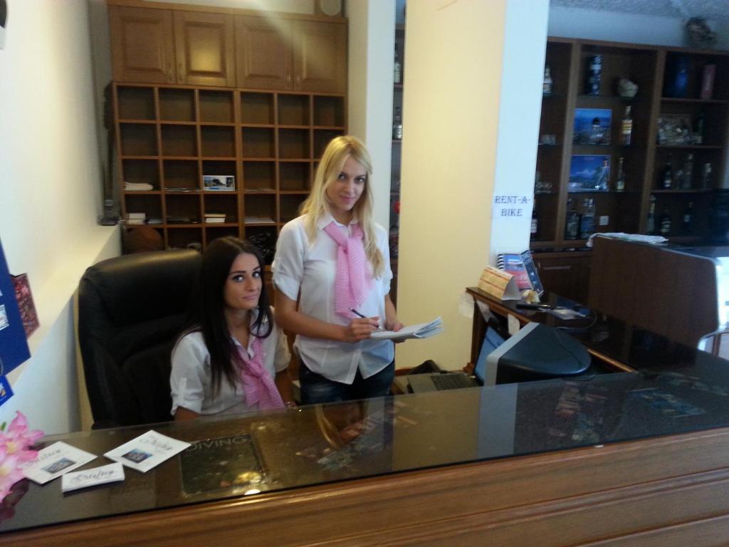 Garni Hotel Milica Herceg Novi Exterior photo